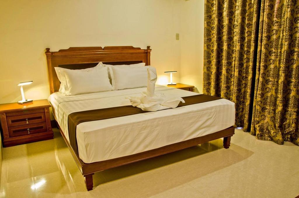 The Premiere Business Hotel Kalibo Rum bild